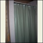 shower_curtain_hung..jpg