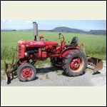 Farmall Model A, 1951