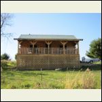 front view of canbin where we are having a problem with the roof.